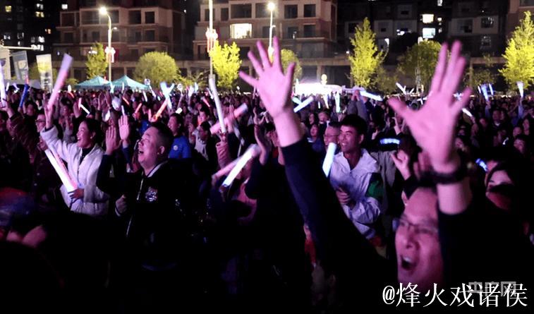 永州：万人齐聚市体育场 共襄观赛盛况