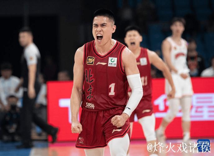 陈盈骏爆发+三分火力全开 北汽男篮轻取新疆豪取两连胜